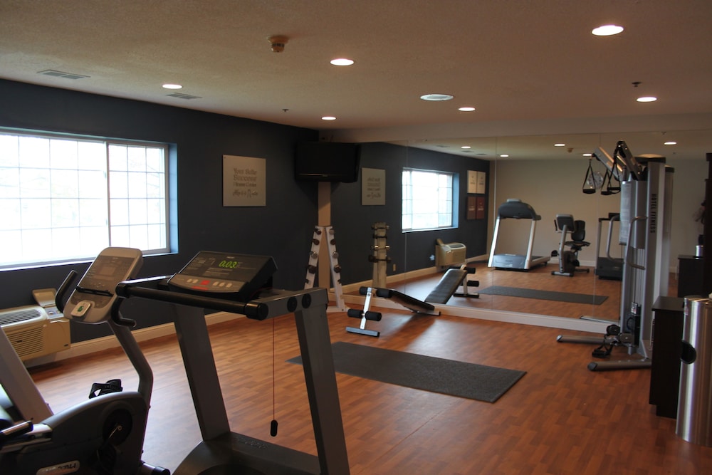 Holiday Inn Express Canton Potsdam - photo 11