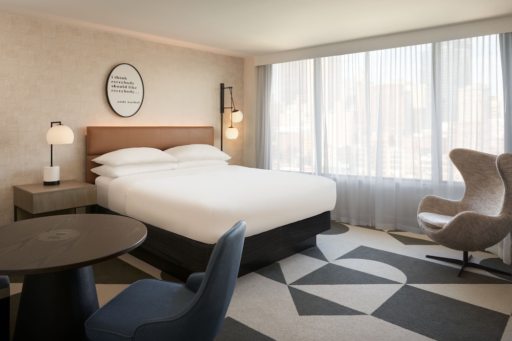Sheraton Pittsburgh Hotel at Station Square - photo 26