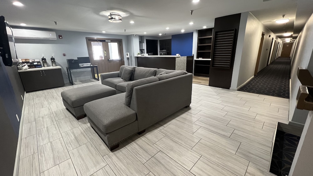 SureStay Plus Hotel by Best Western Mammoth Lakes - photo 3