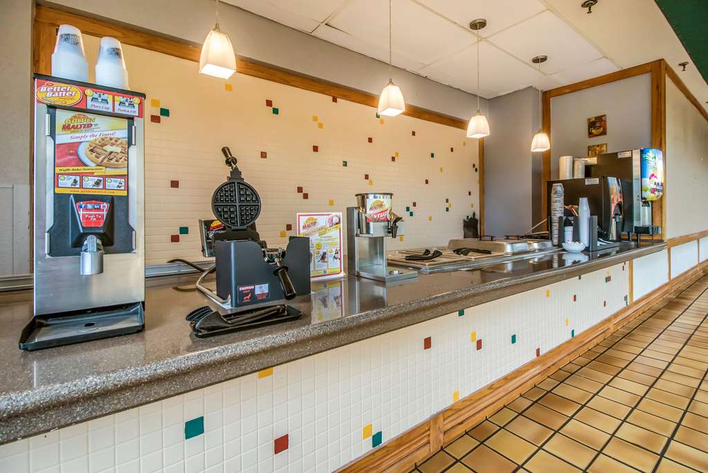 Clarion Hotel Jackson Northwest - photo 46