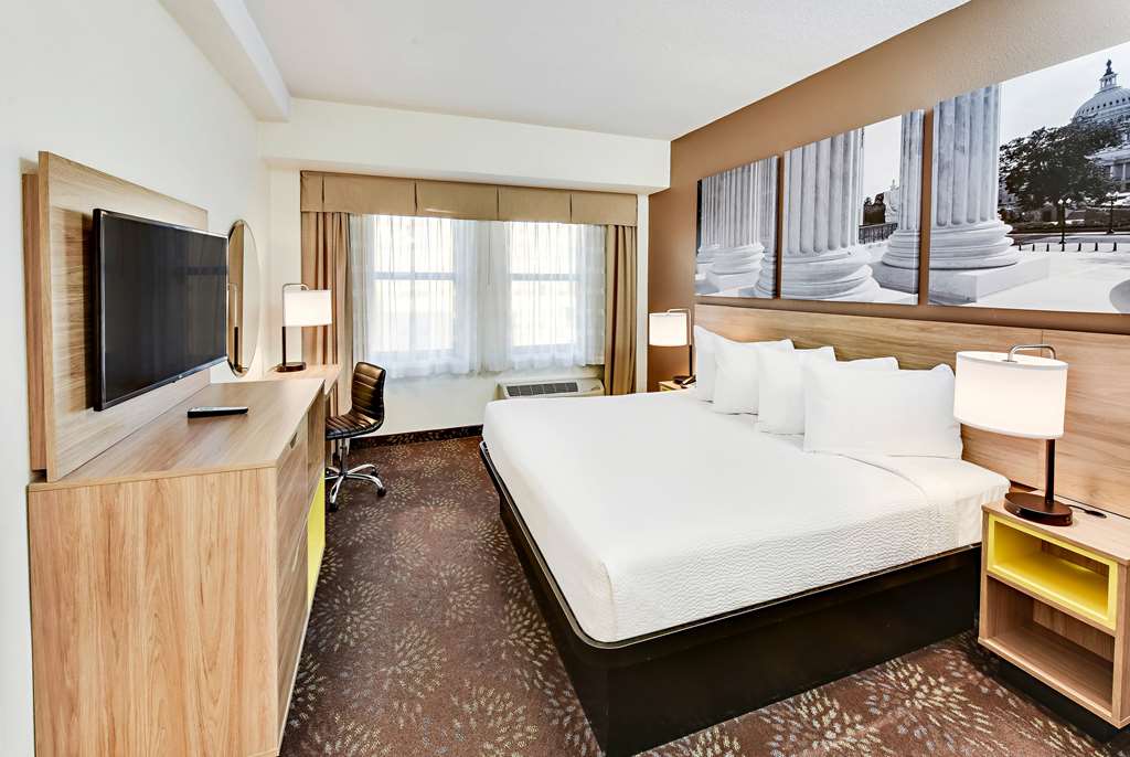 Days Inn by Wyndham Washington DC Connecticut Avenue - photo 15