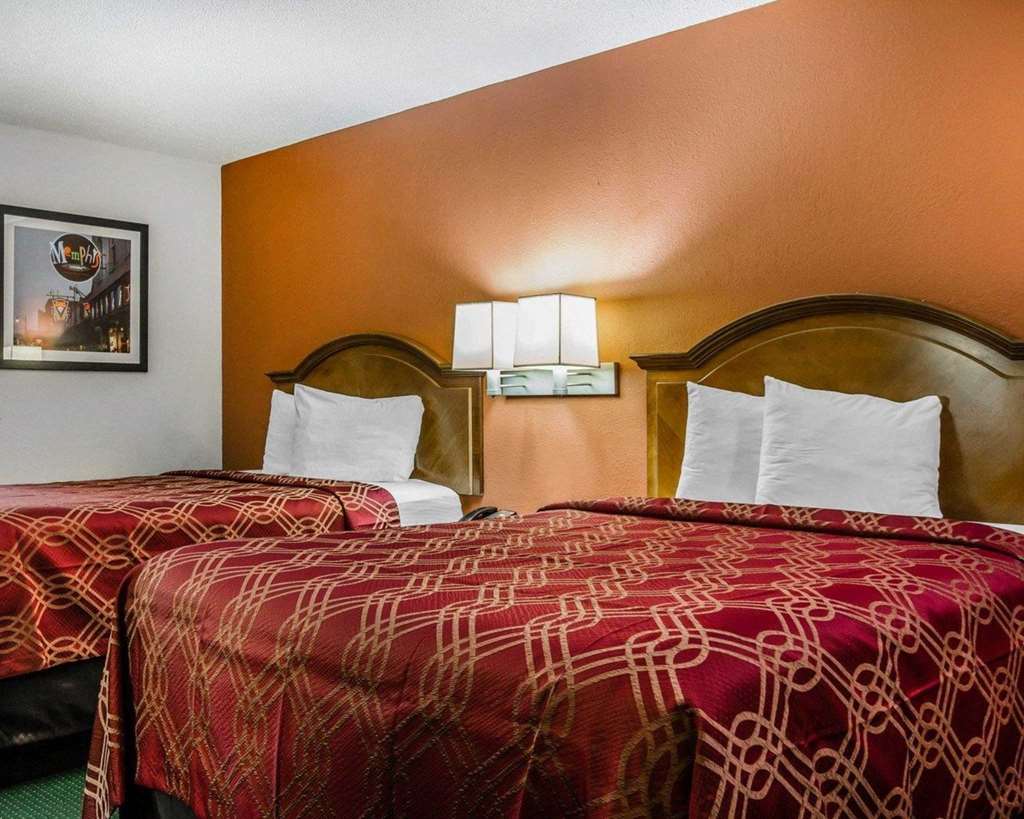 Econo Lodge Inn & Suites Enterprise - photo 9