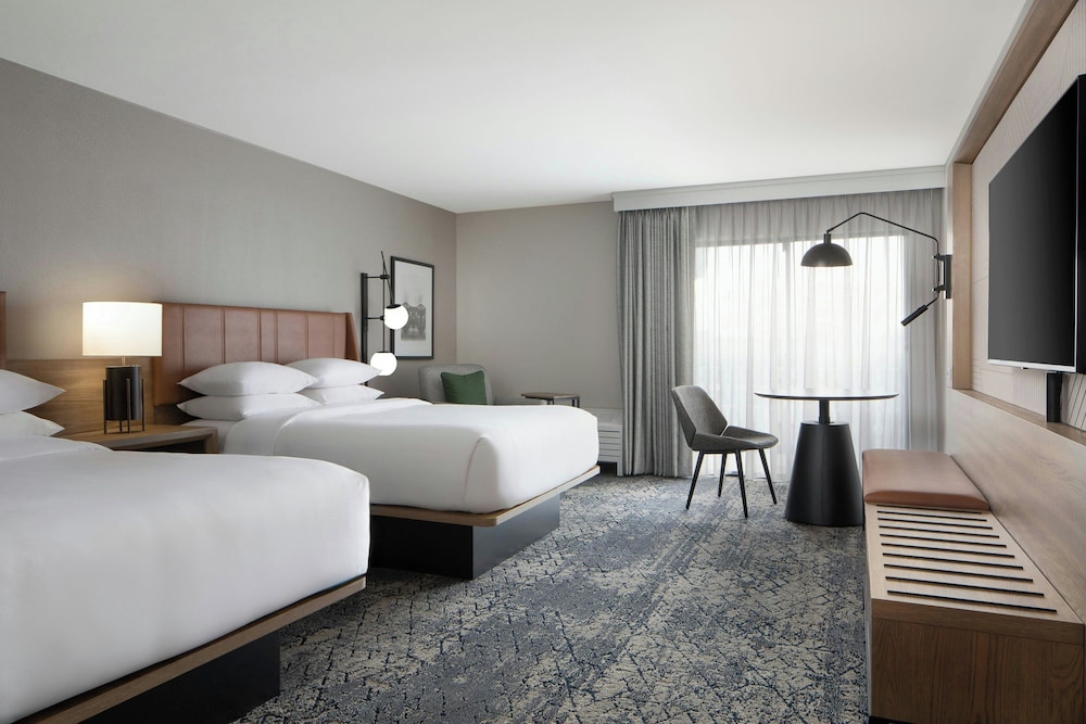 Sheraton Westport Chalet Hotel St. Louis - photo 28