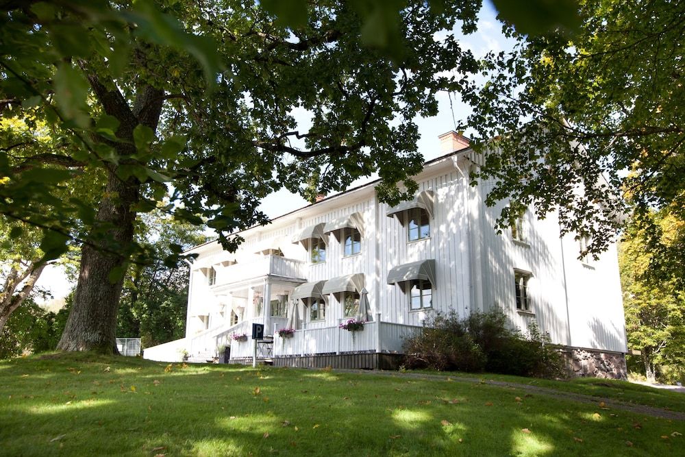 Ölme Prästgård Gästgiveri — hotel in Kristinehamn
