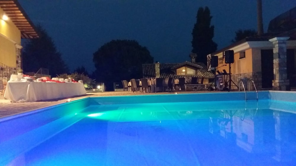 Hotel Novecento — hotel in Melfi