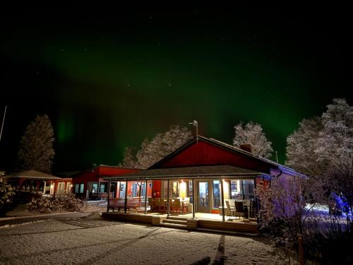 Tastulan Lomakylä — hotel in Kaustinen