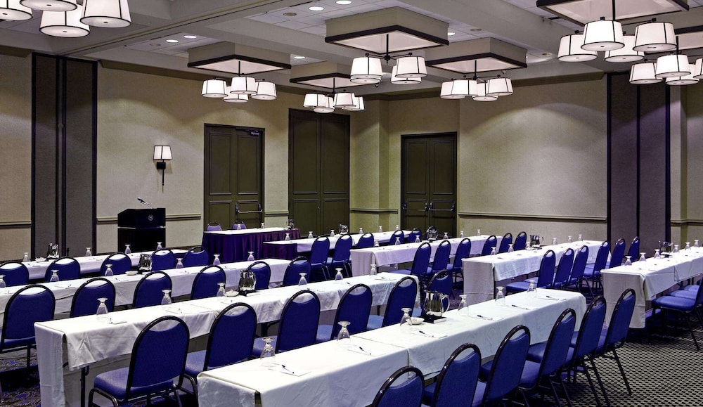 DoubleTree by Hilton Hotel Miami Airport & Convention Center - photo 97