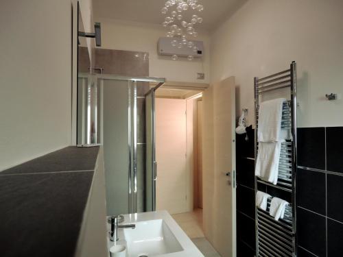 The Flat 233 — Tavarnuzze — photo 4