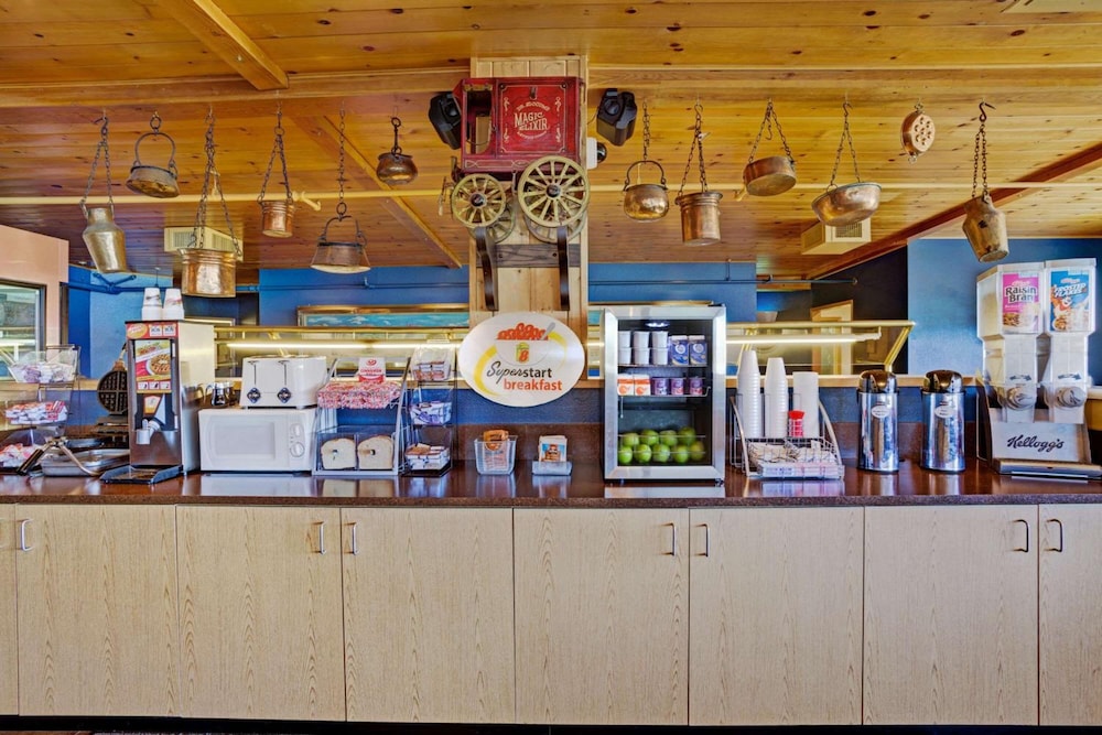 Topaz Lodge - photo 12