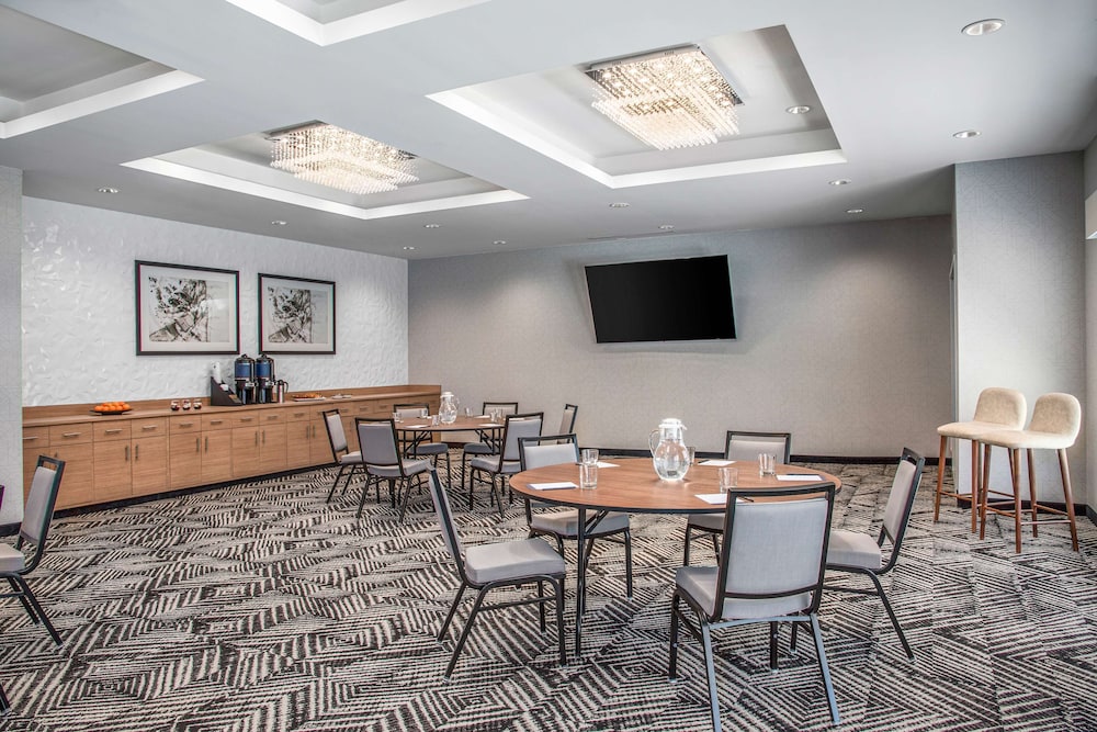 Hyatt Place Newark Silicon Valley - photo 66