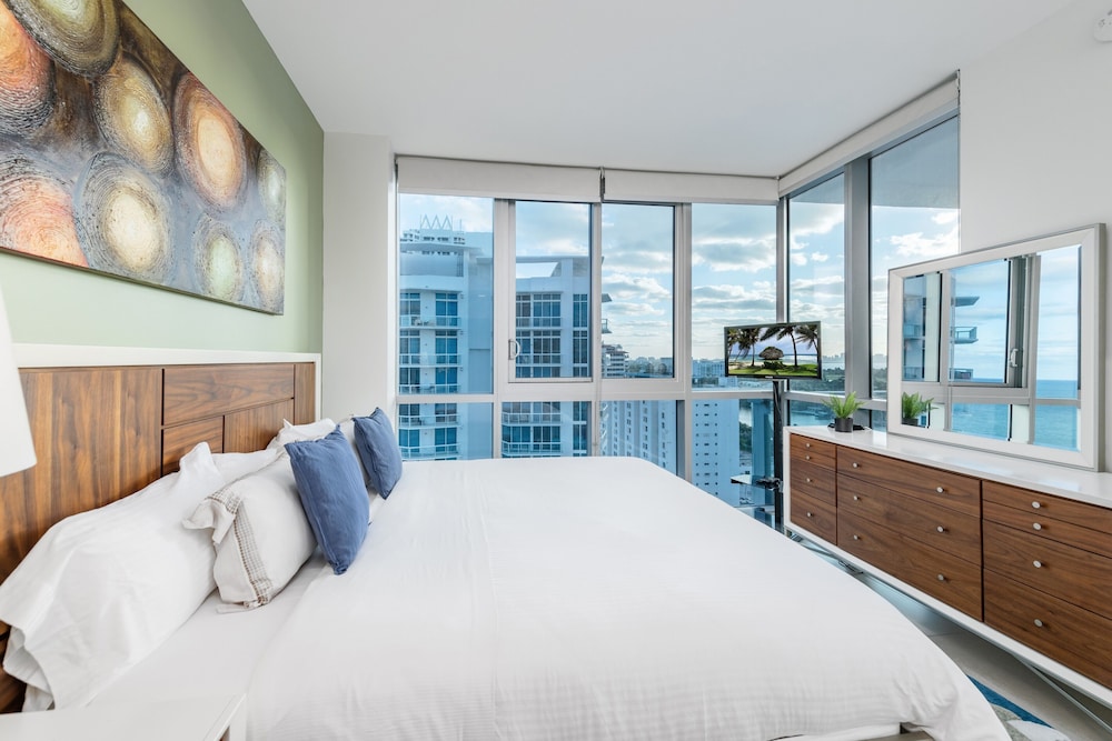 Churchill Suites Monte Carlo Miami Beach - photo 26