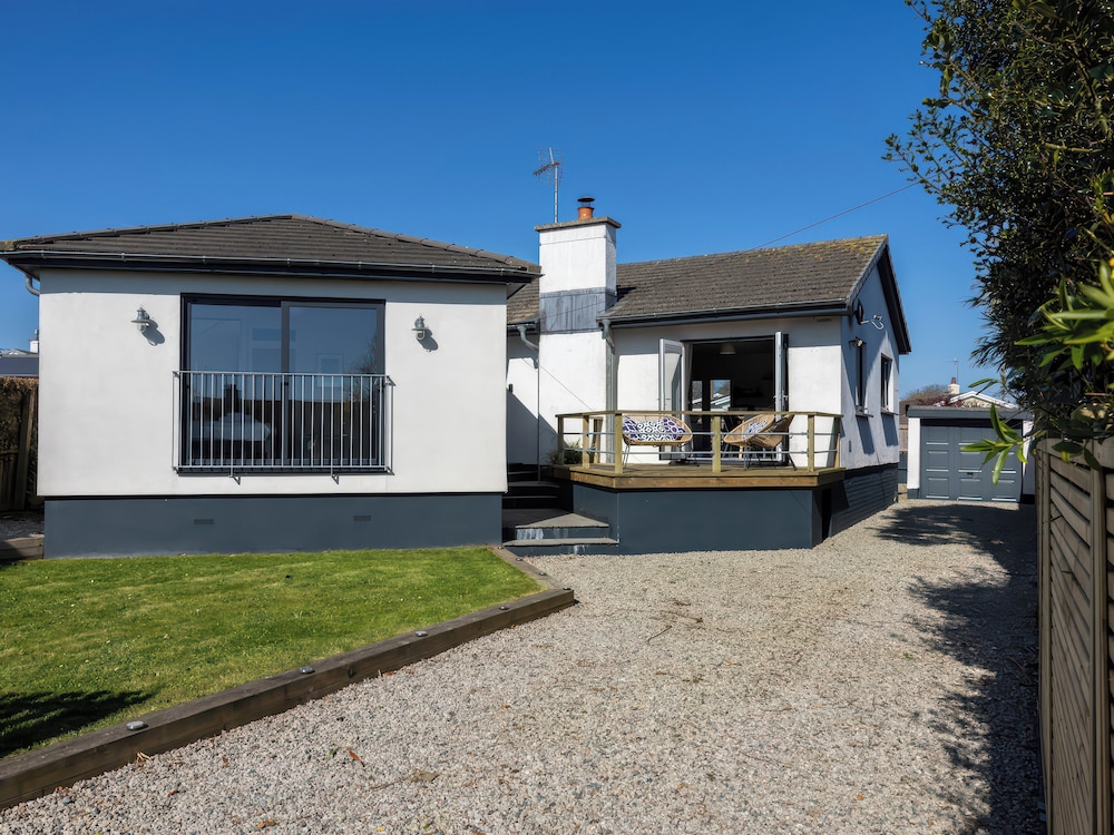 38 Venn Park in Dartmouth, United Kingdom