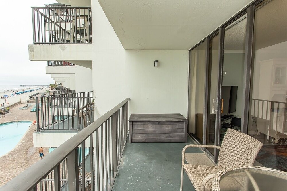Royal Garden Resort 203 1 Bedroom Condo by RedAwning - photo 16