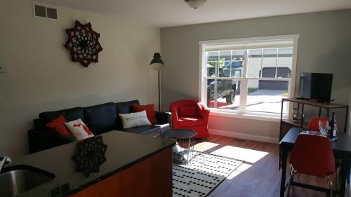 Heart of Traverse City Condo near Hospital — 4-Star Luxury Hotel in Traverse City, United States