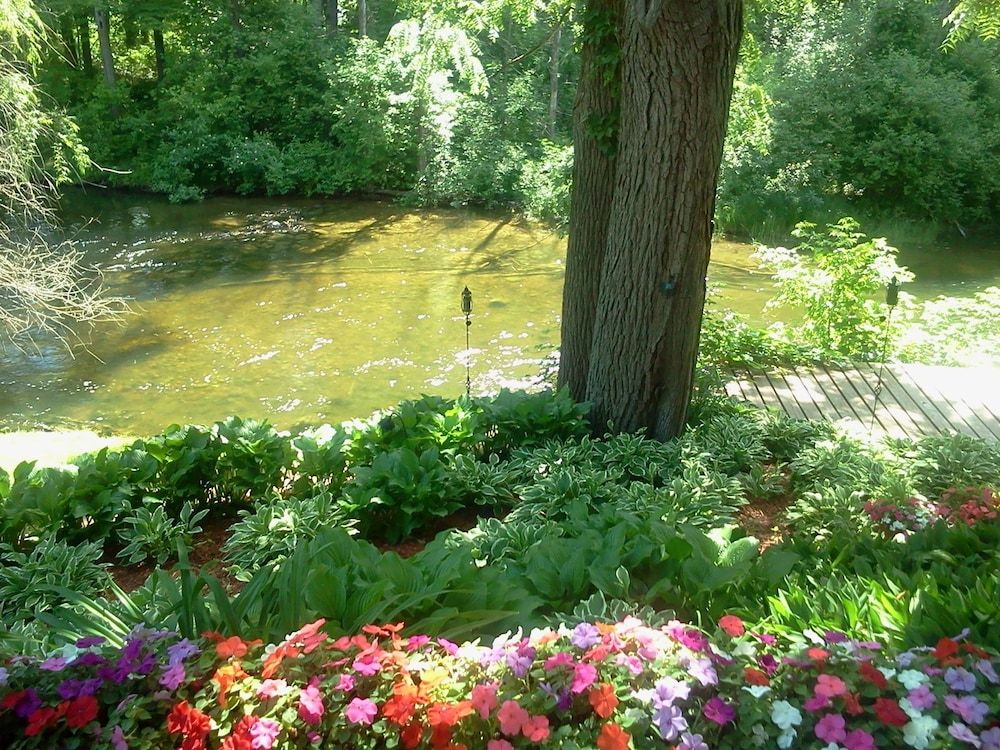 Stone Waters Inn - photo 3