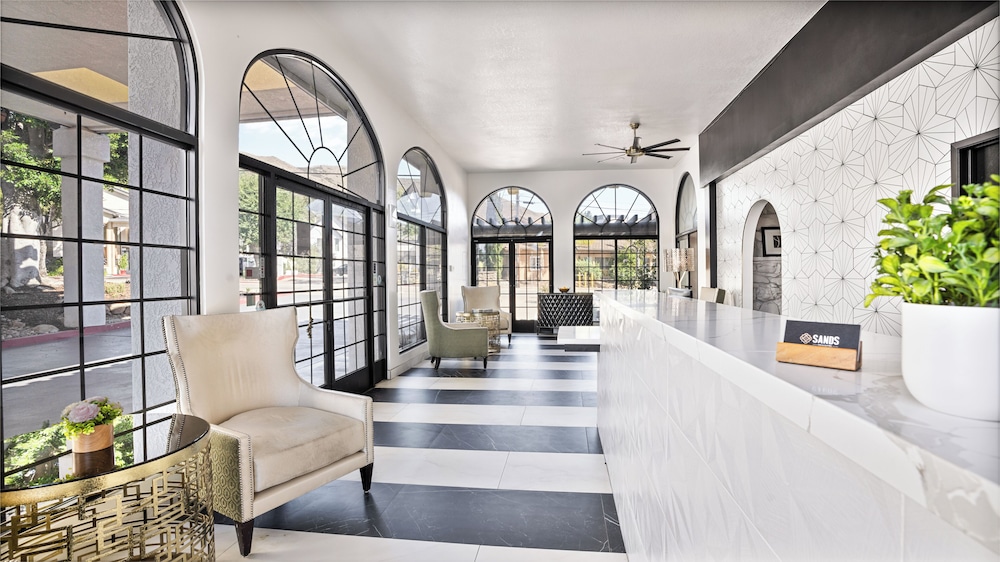 Sands Inn & Suites — hotel in San Luis Obispo