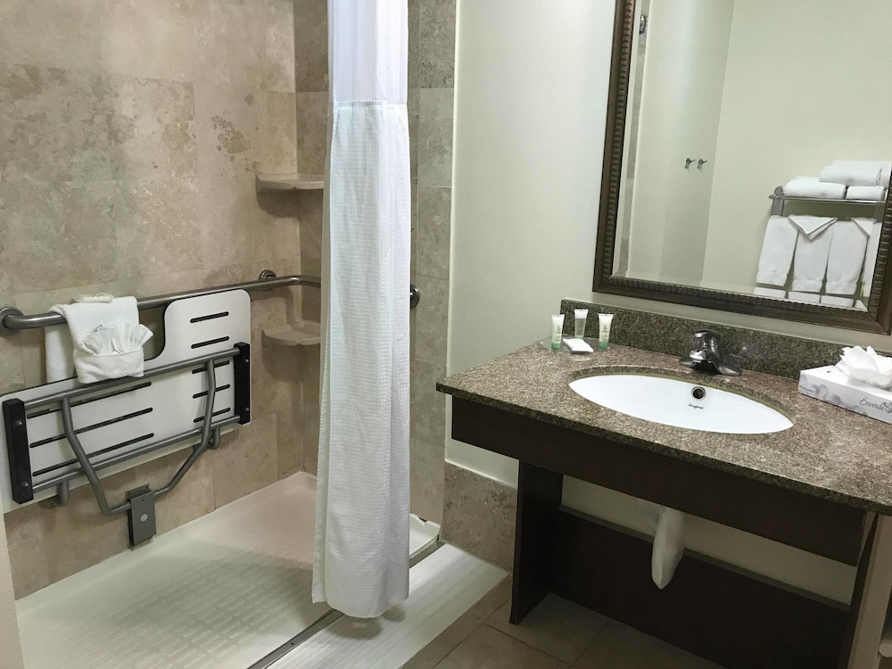Staybridge Suites Austin Airport by IHG - photo 40