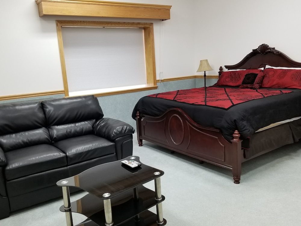 Zion's Most Wanted Hotel - photo 31