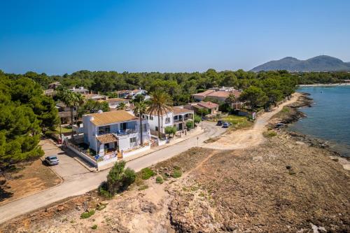 E402 Miramar Manresa by Mallorca Villa Selection — 4-Star Luxury Hotel in Alcudia, Spain