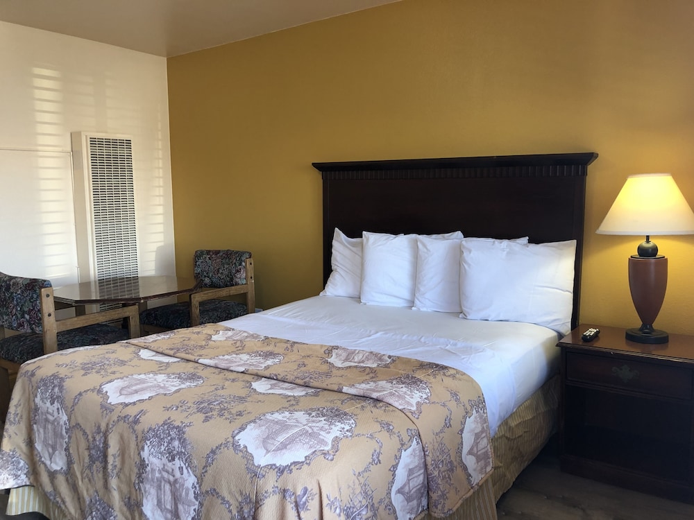 Blue Seal Inn - photo 5