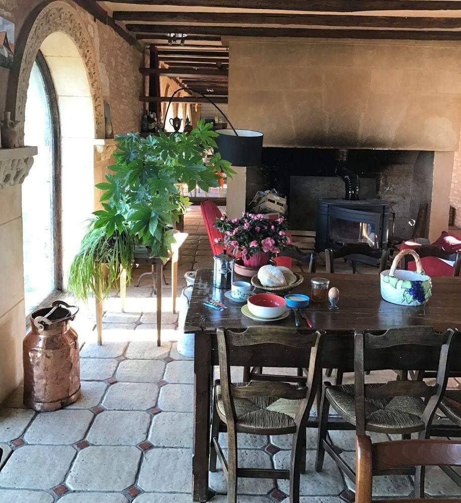 Chambres D’hotes Au Sommet du Perigord — Hautefort — photo 2