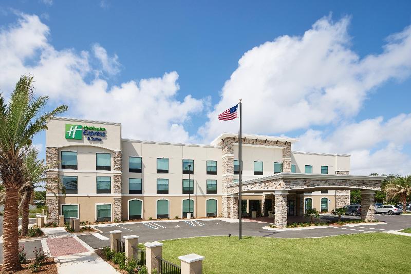 Holiday Inn Express & Suites Gulf Breeze Pensacola Area By Ihg in Gulf Breeze, United States