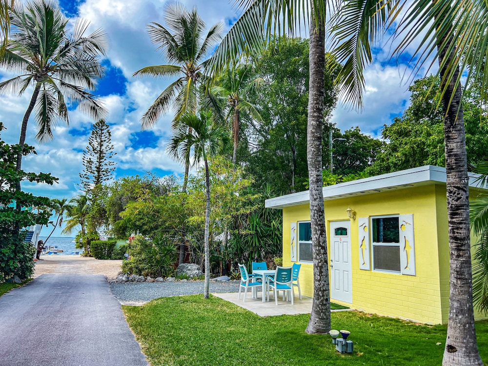 Sunset Cove Beach Resort - photo 42