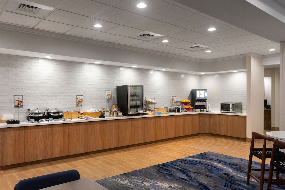 Fairfield Inn & Suites by Marriott Elizabeth City - photo 33