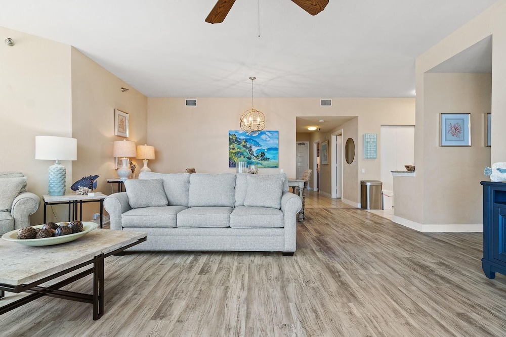 Beach Colony Tower Penthouse 17C - photo 15