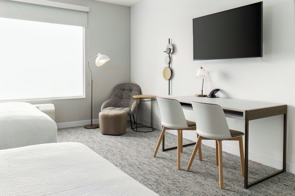 TownePlace Suites Monrovia - photo 4