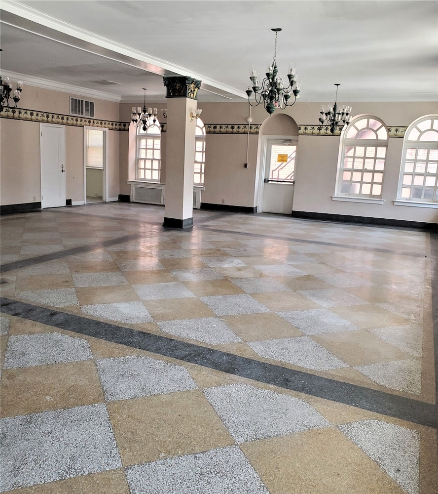 Tioga Extended Stay Hotel - photo 15