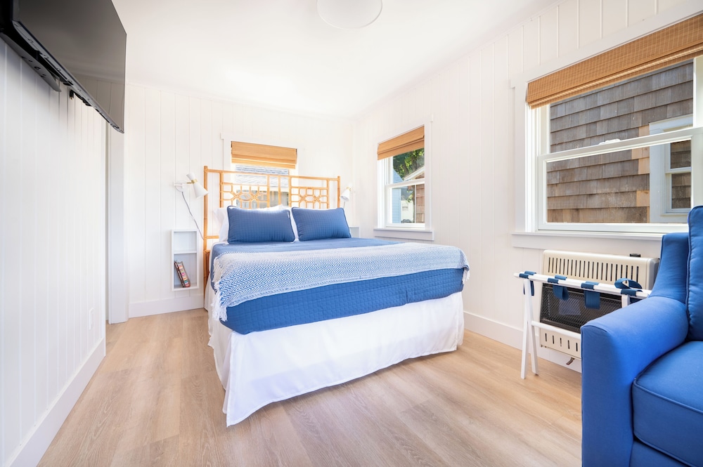 Marina Bay Cottages - photo 4