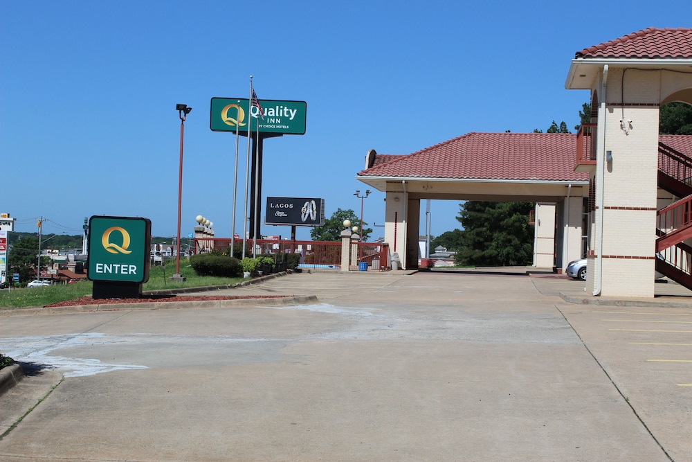 Quality Inn Conway Greenbrier - photo 47