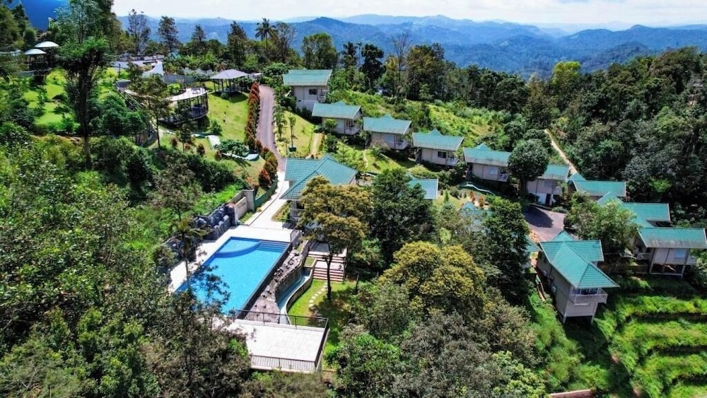 Aveda Munnar Mountains and Mist in Munnar, India