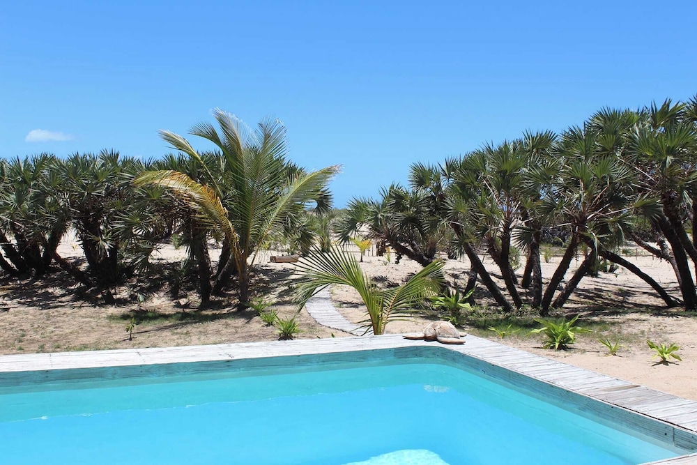 Sunset Villa Beachfront Villa with Private Pool by Karula — 4-Star Luxury Hotel in Inhambane, Mozambique
