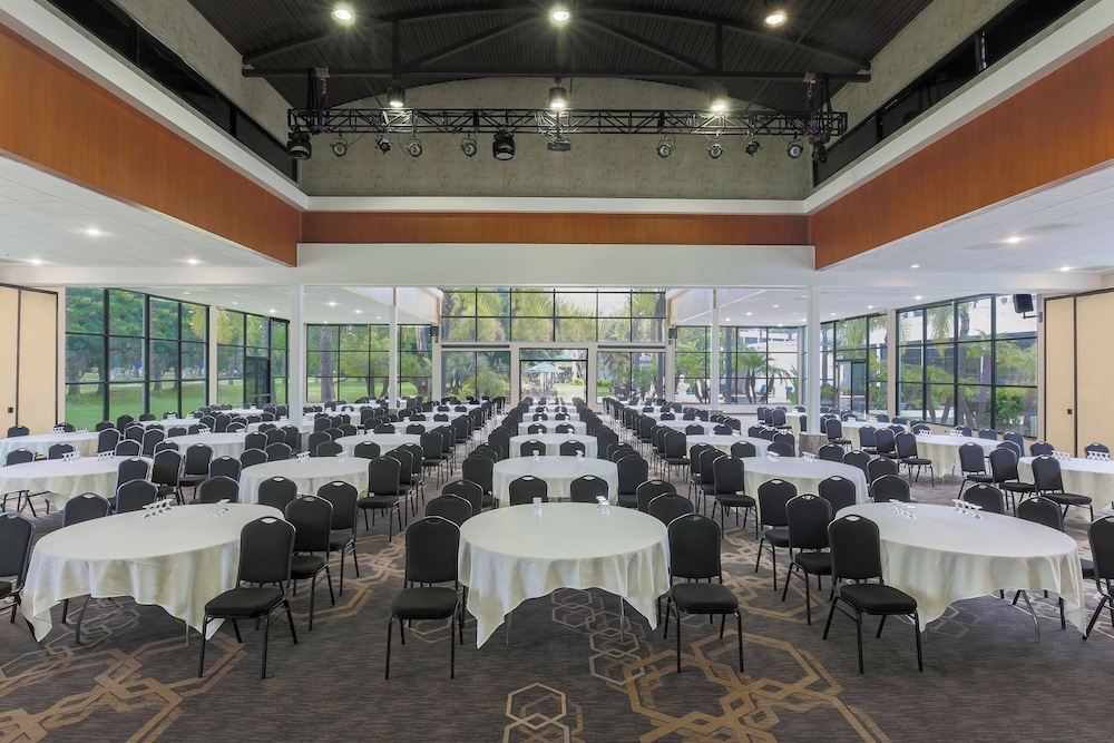Four Points by Sheraton San Diego - photo 25