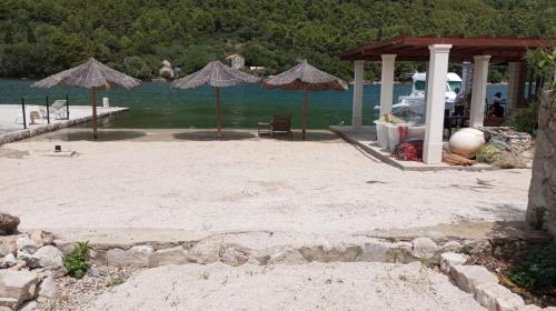 Home Sea of Serenity — 4-Star Luxury Hotel in Ston, Croatia