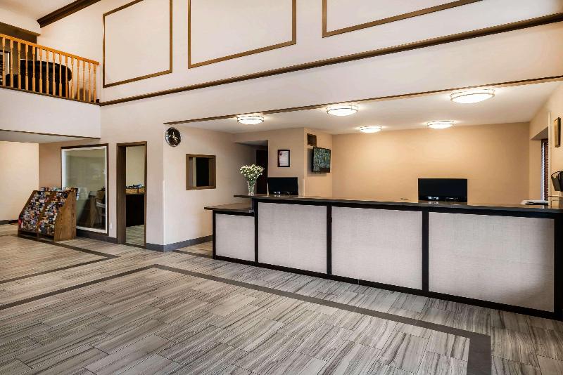 Clarion Inn near JBLM - photo 7
