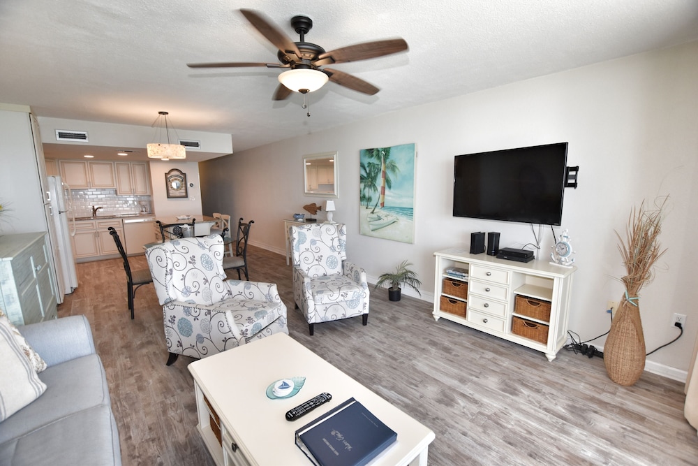 0804 Waters Edge Resort 1 Bedroom Condo - photo 14
