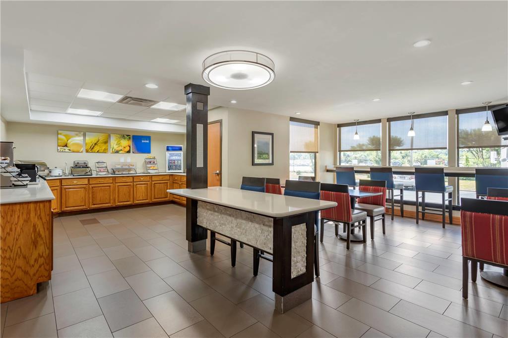 Comfort Inn & Suites Little Rock Airport - photo 28