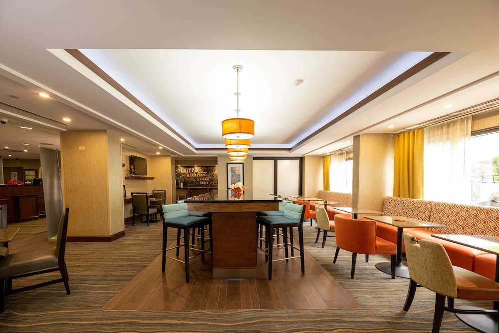 Hampton Inn Winston Salem Hanes Mall - photo 4