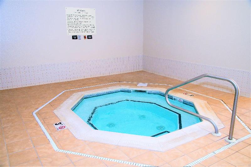 Hampton Inn Lewisburg - photo 107