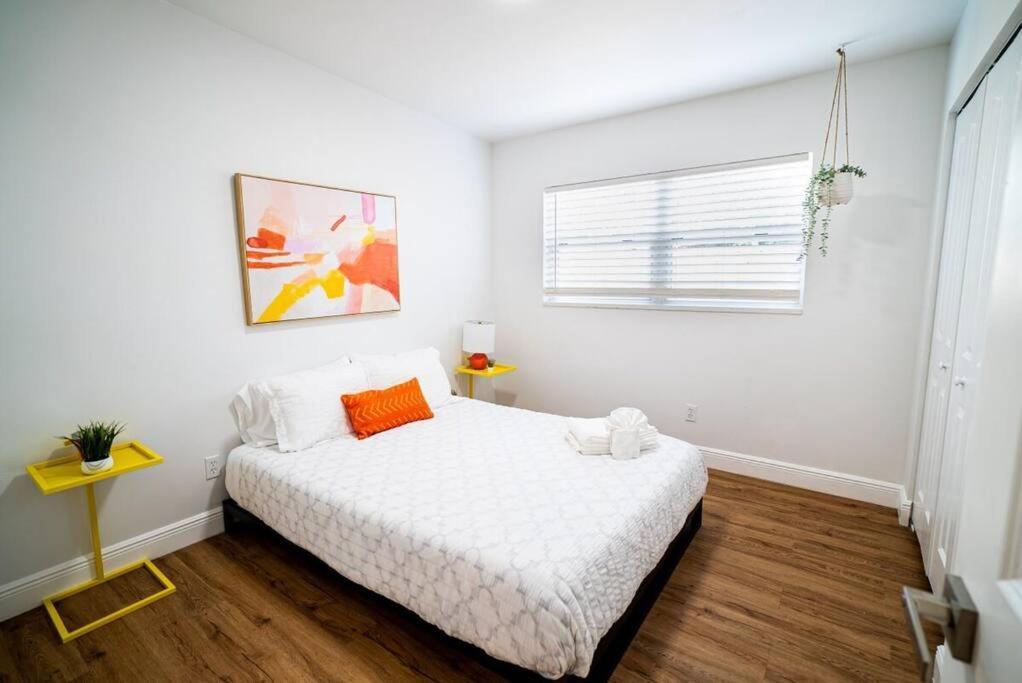 Beautiful Spacious Stylish near Busch Gardens in Tampa, United States