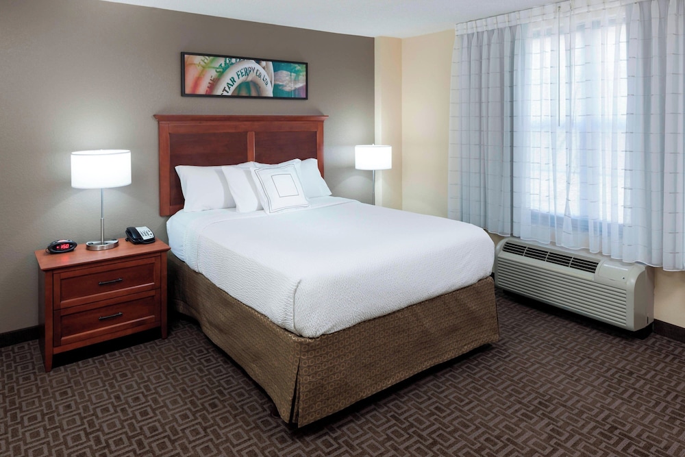 TownePlace Suites by Marriott Suffolk Chesapeake - photo 3
