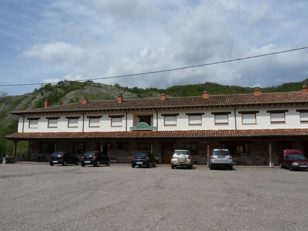 Hostal Restaurante Ventasierra 7100141 — Cremenes