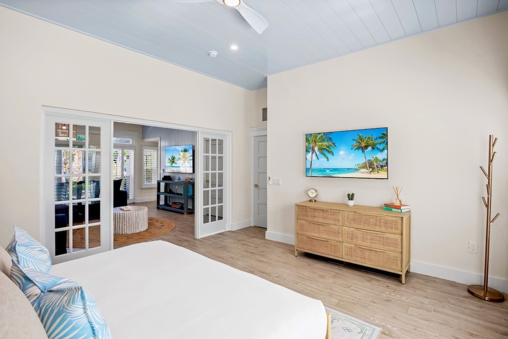Tropical Breeze Resort - photo 37