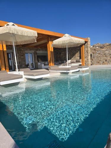 Mystic Heaven — 4-Star Luxury Hotel in Mykonos, Greece