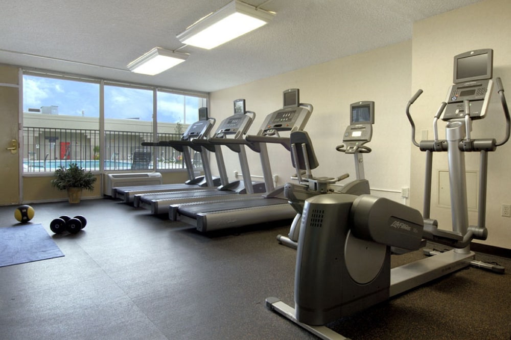 DoubleTree by Hilton Denver Central Park - photo 27