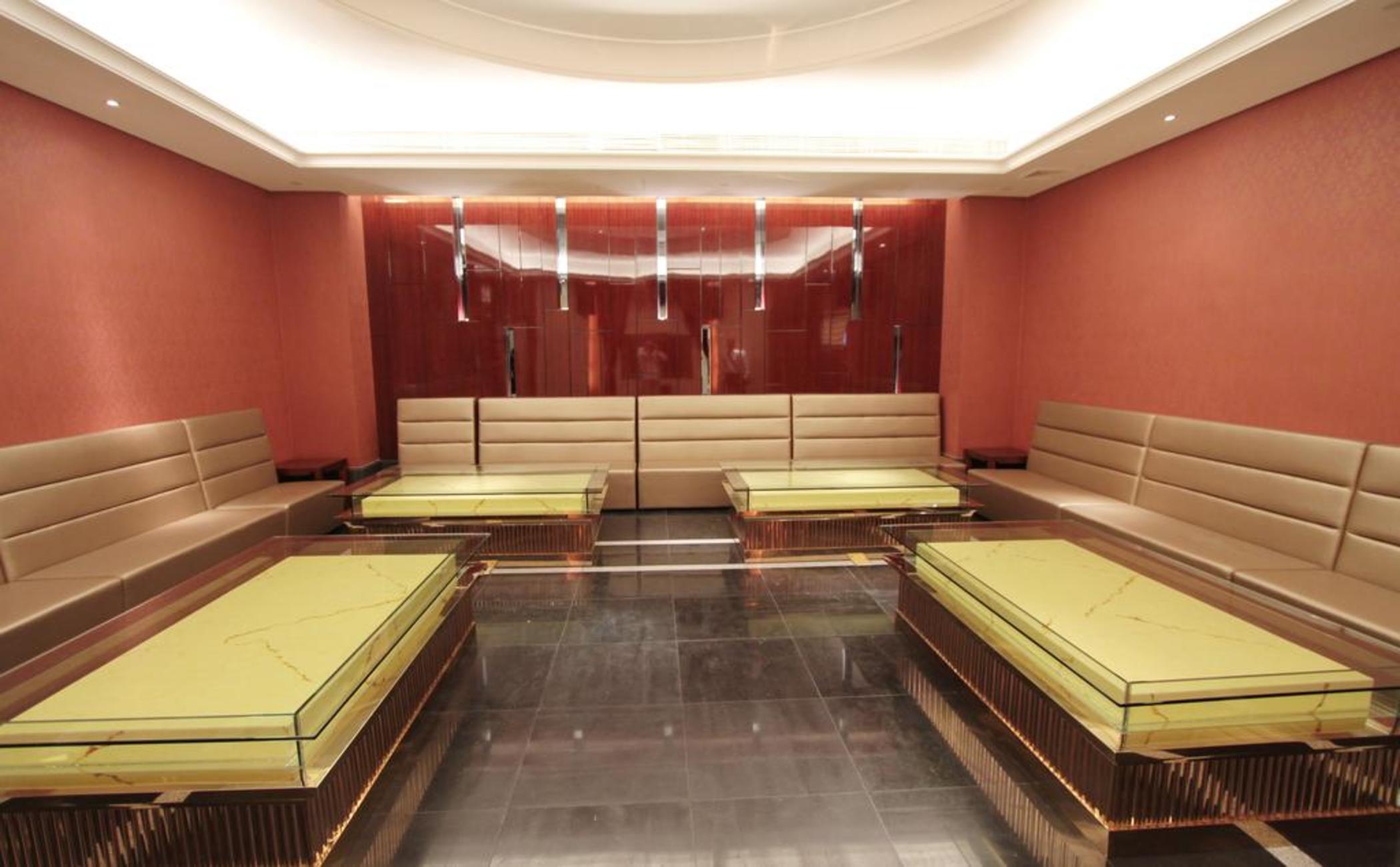 Howard Johnson Huaihai Resort Lushan — 4-Star Luxury Hotel in Jiujiang, People's Republic of China
