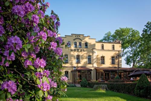 Kompleks Dąbrówka — hotel in Jastrzebie Zdroj